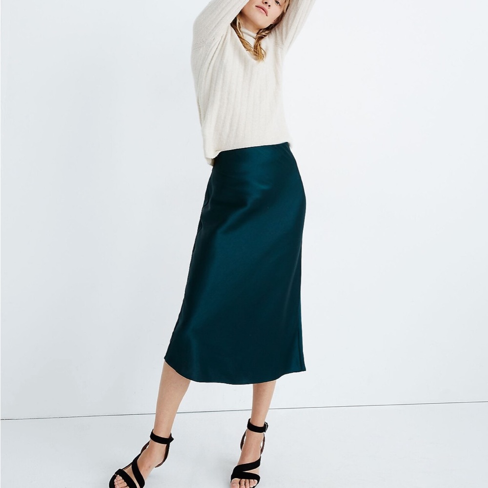 NWT Madewell black satin skirt